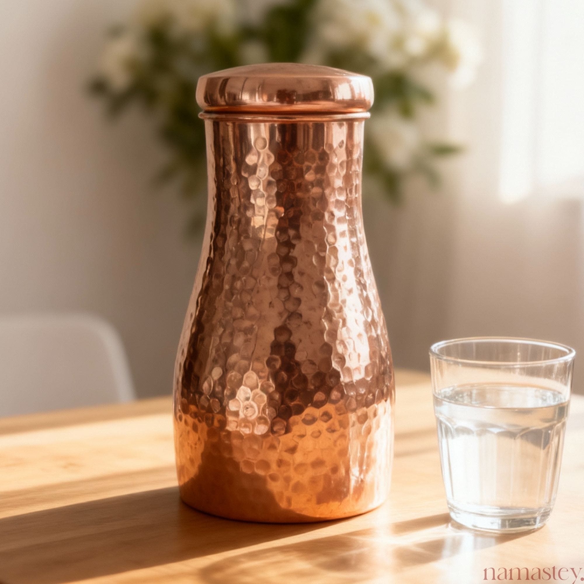 Hammered Pure Copper Carafe (950 mL)