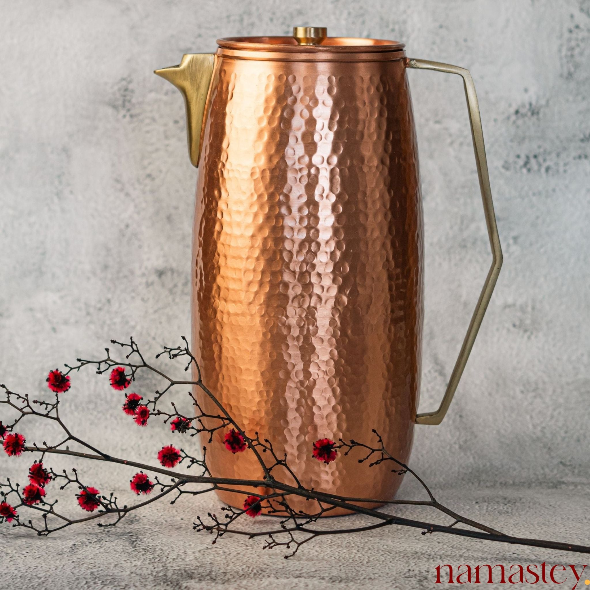 Tānbā Hammered Copper Jug (1.5 L) (Pre-Order)