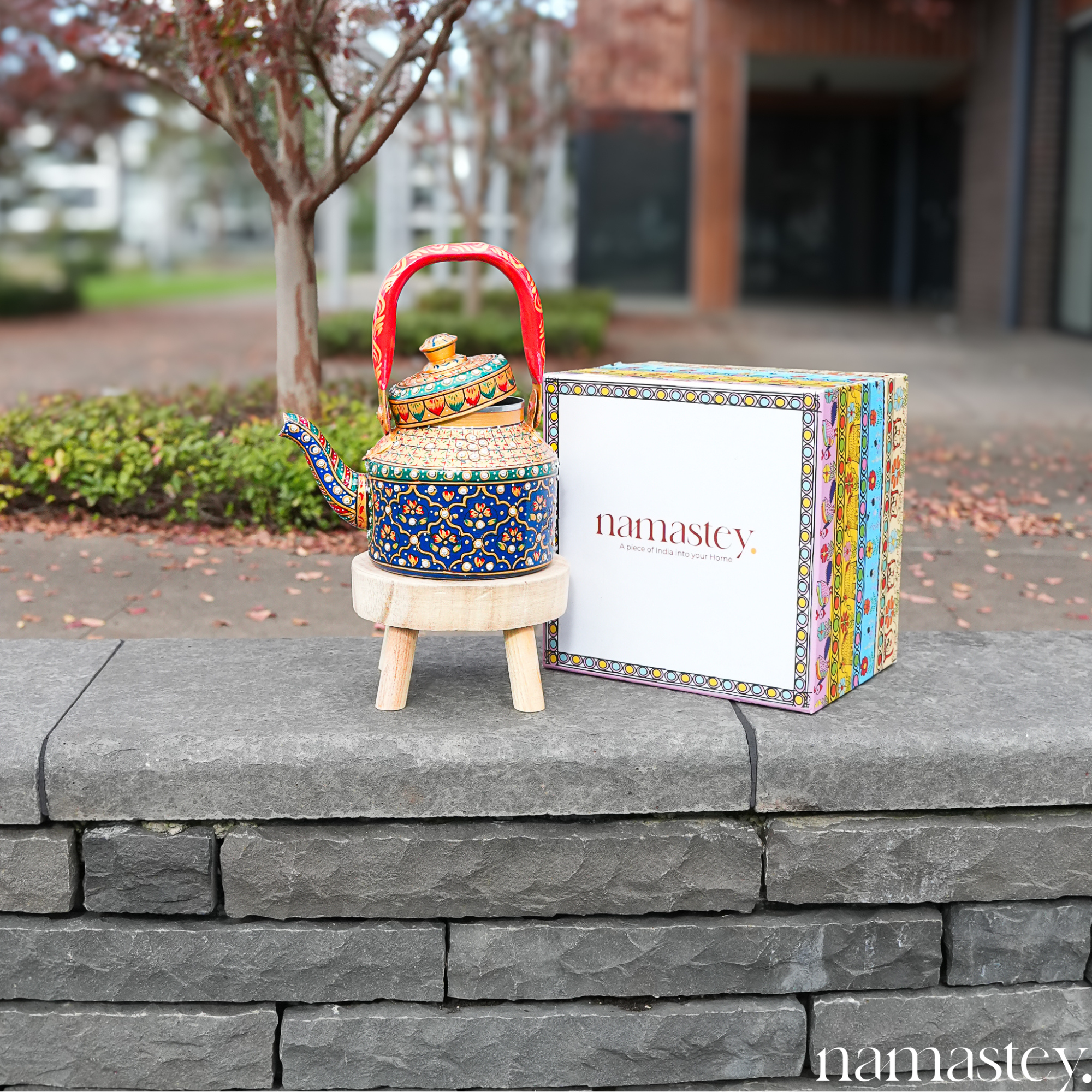 The Rang Mahal – Handpainted Stainless Steel Tea Kettle (1L)