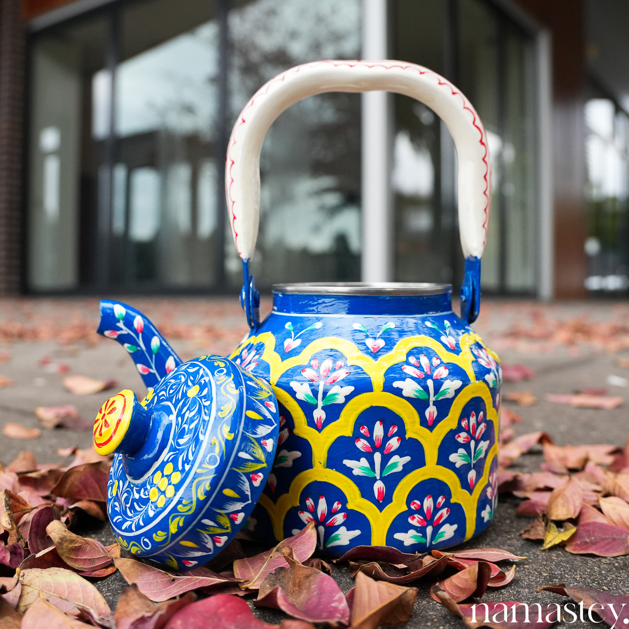 The Indigo Archway – Handpainted Stainless Steel Tea Kettle (1L)