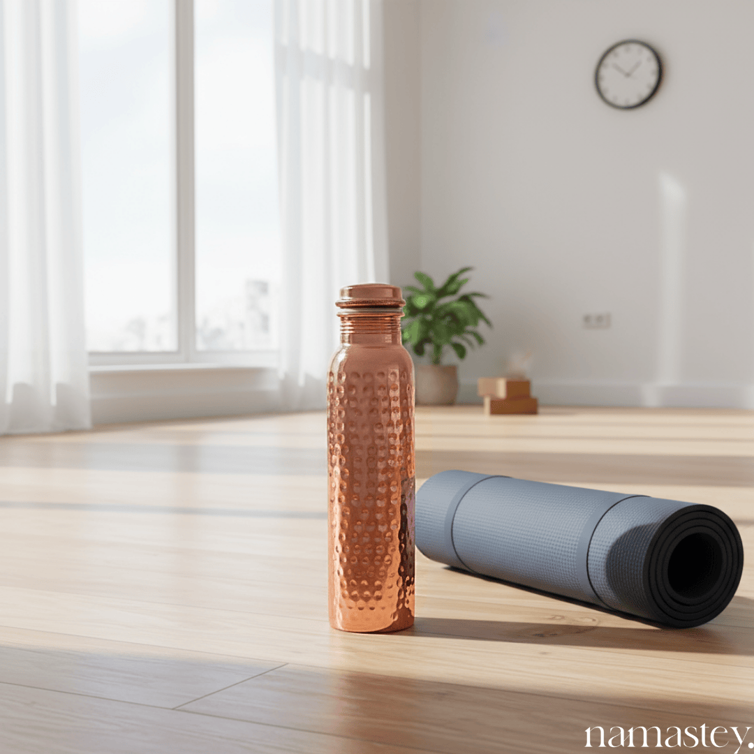 The Classic Hammered Copper Bottle (950ml)