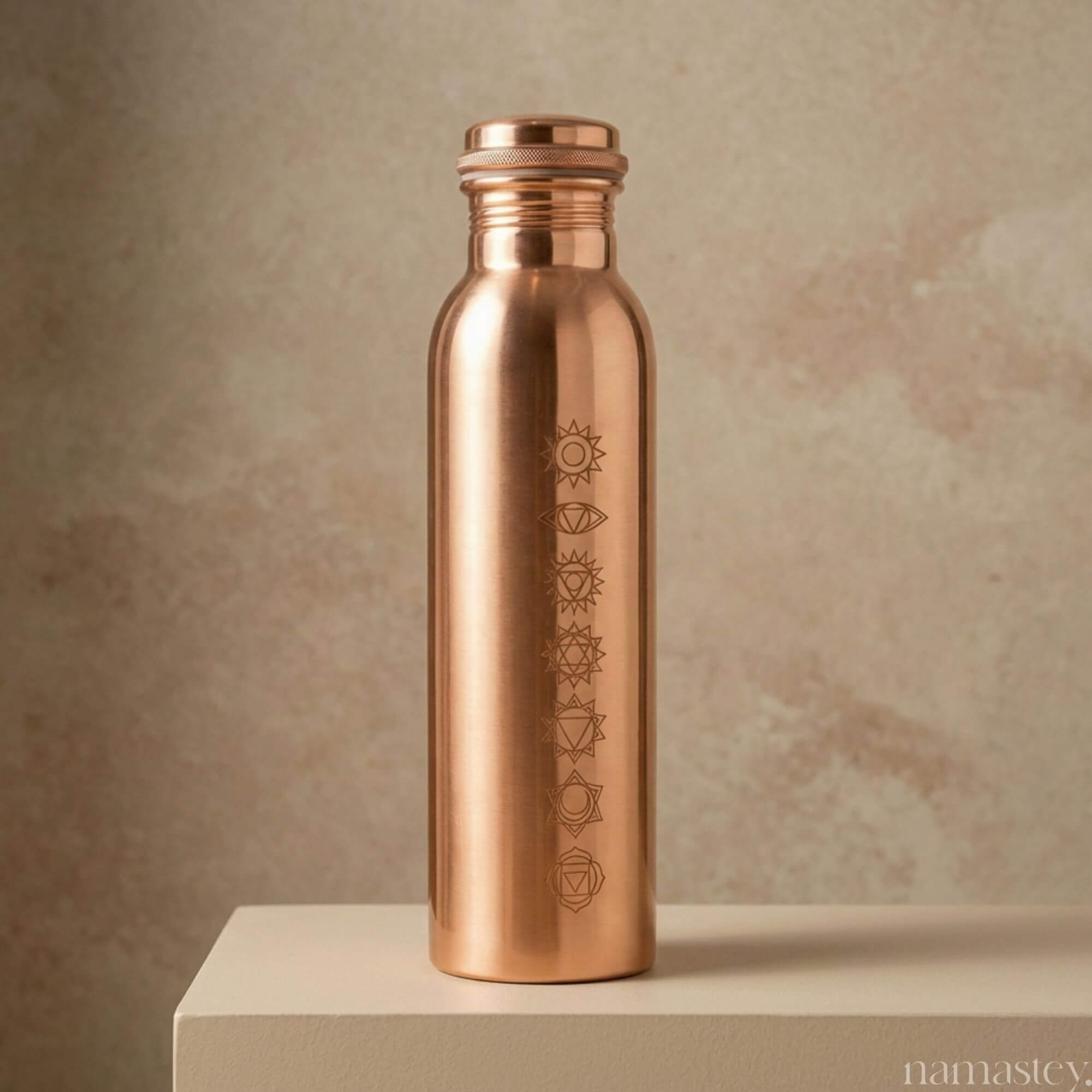 The Chakhra Copper Water Bottle (950ml)