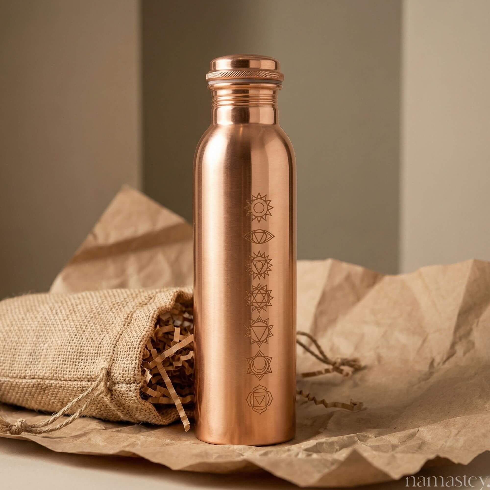 The Chakhra Copper Water Bottle (950ml)