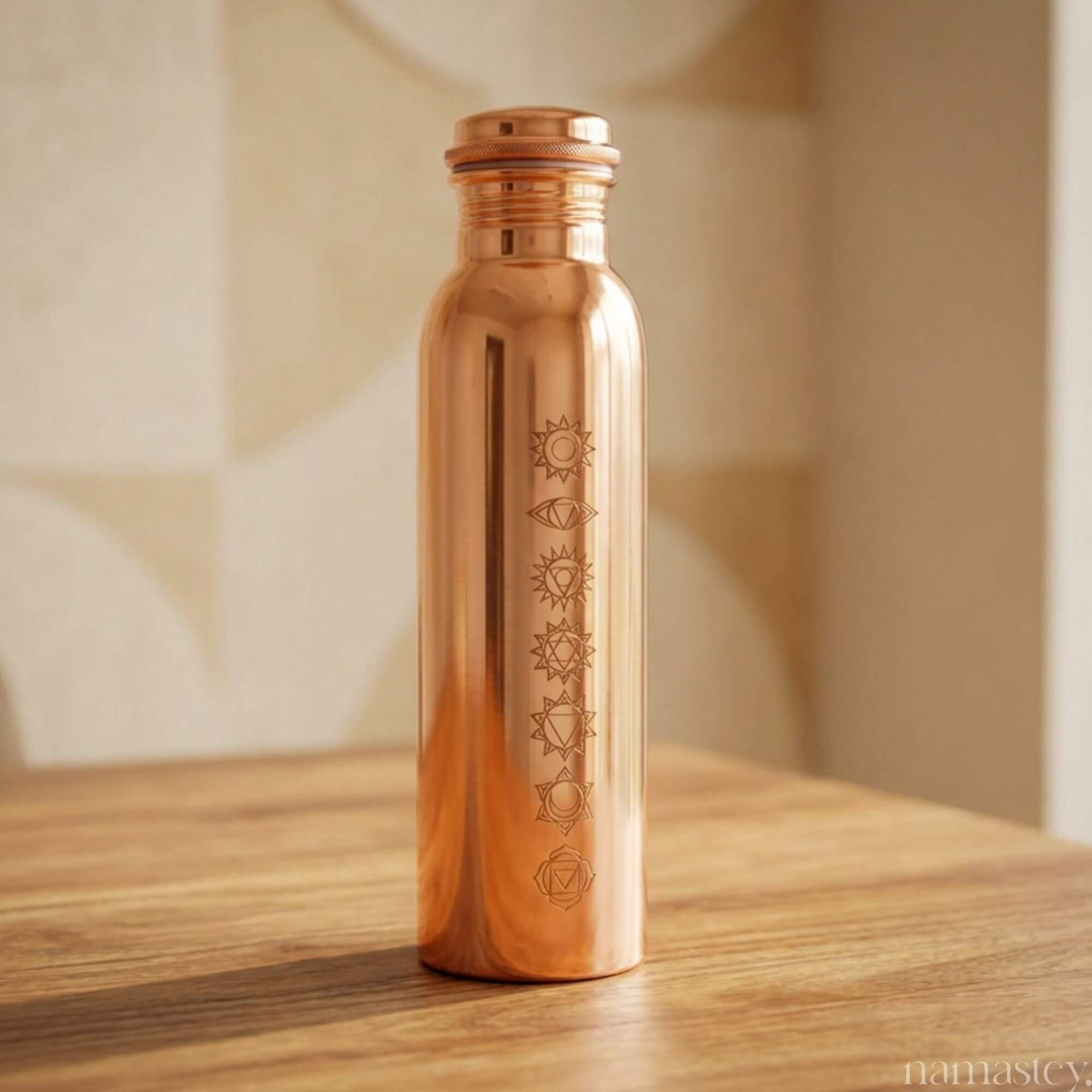 The Chakhra Copper Water Bottle (950ml)