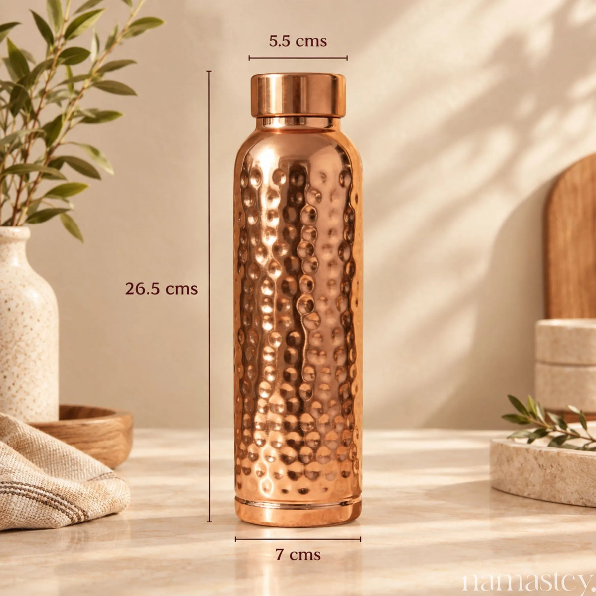 The Classic Hammered Copper Bottle (950ml)