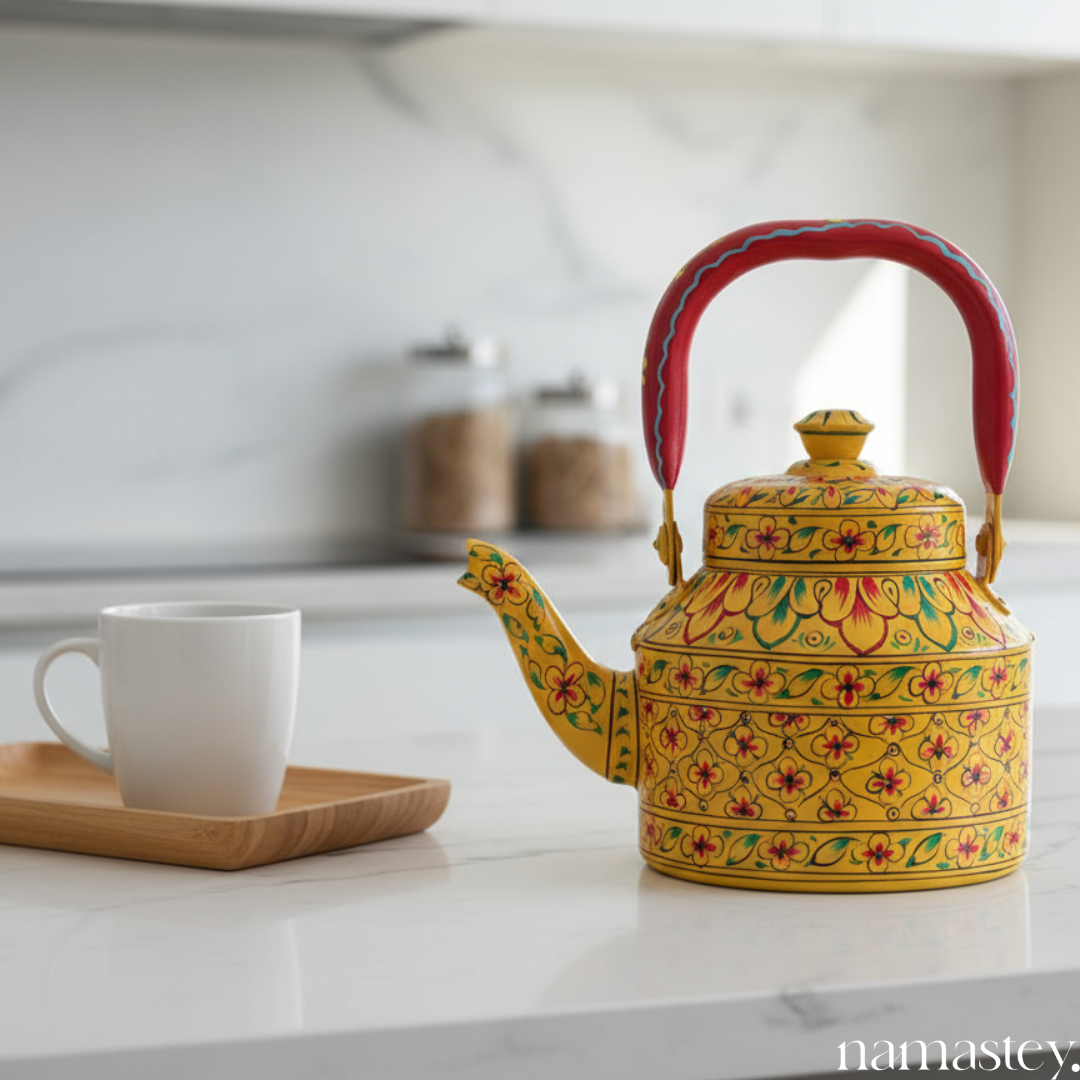 Sunburst Petals – Handpainted Stainless Steel Tea Kettle (1L)