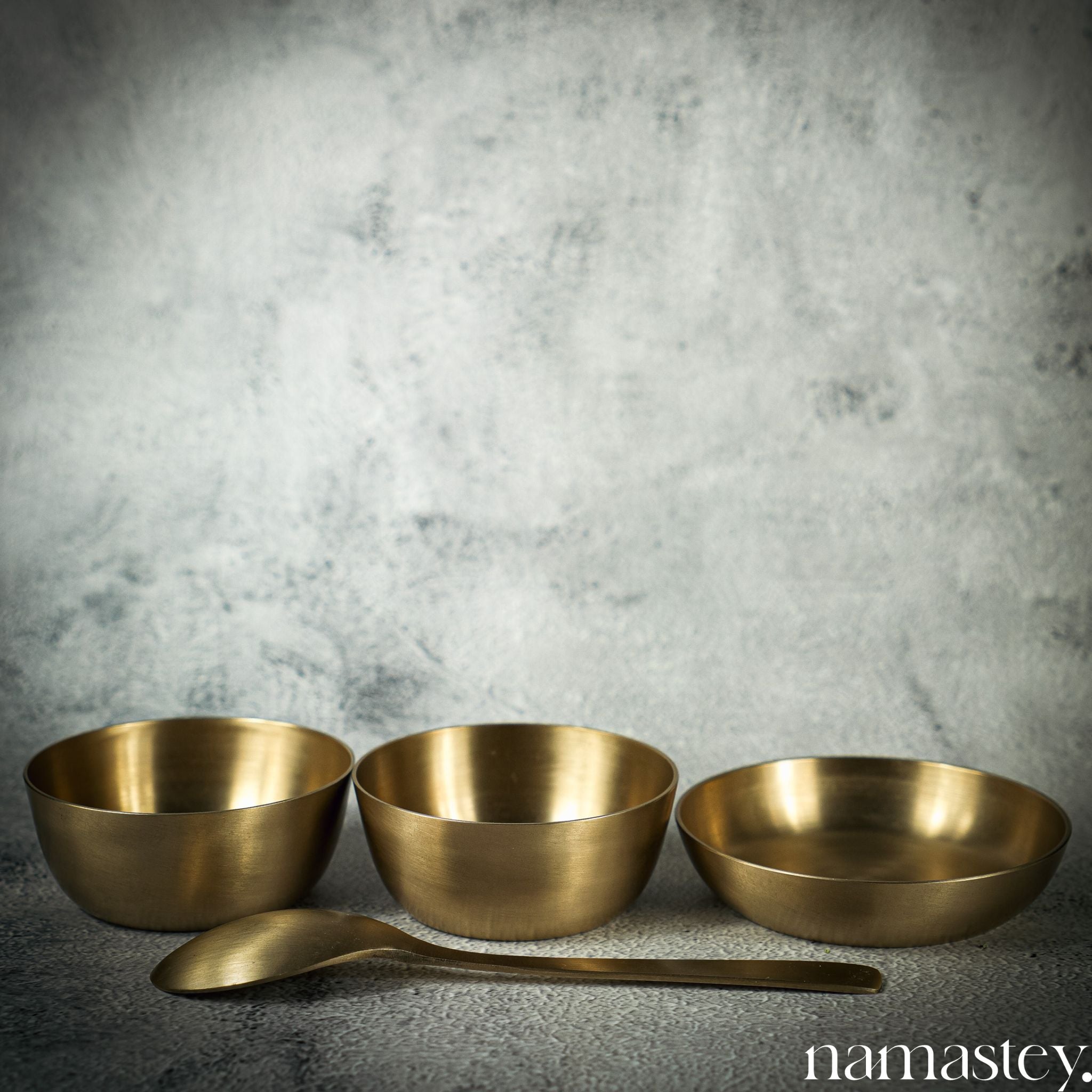 Timeless Kansa Thali Set | Pure Bronze Dinnerware (Handcrafted in India)