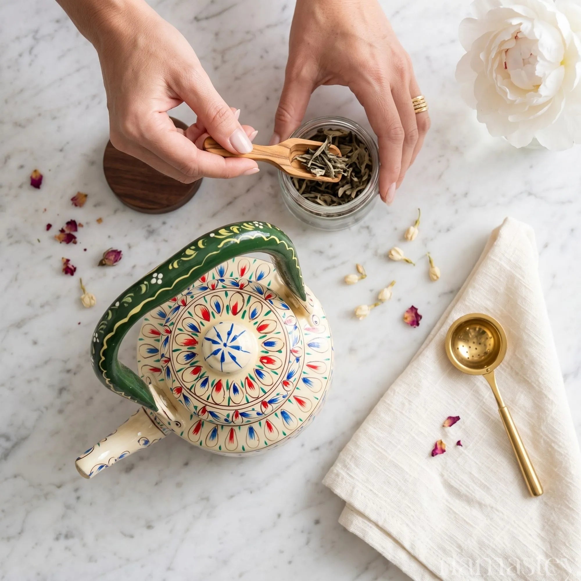 Blush Meadow – Handpainted Stainless Steel Tea Kettle (1L)