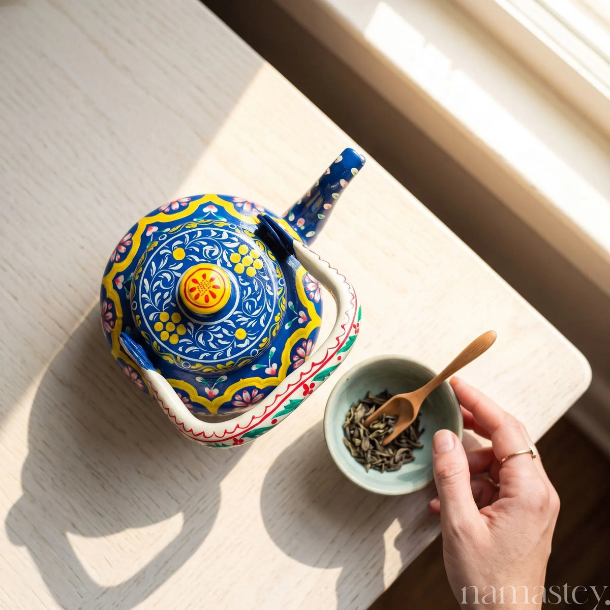 The Indigo Archway – Handpainted Stainless Steel Tea Kettle (1L)