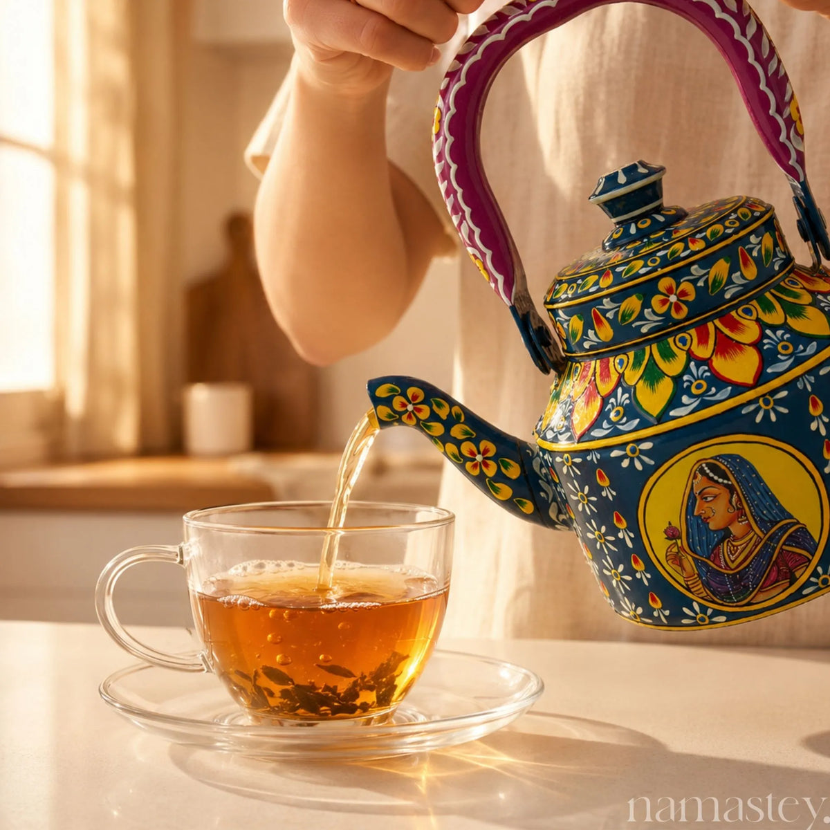The Royal Bloom – Handpainted Stainless Steel Tea Kettle (1L)